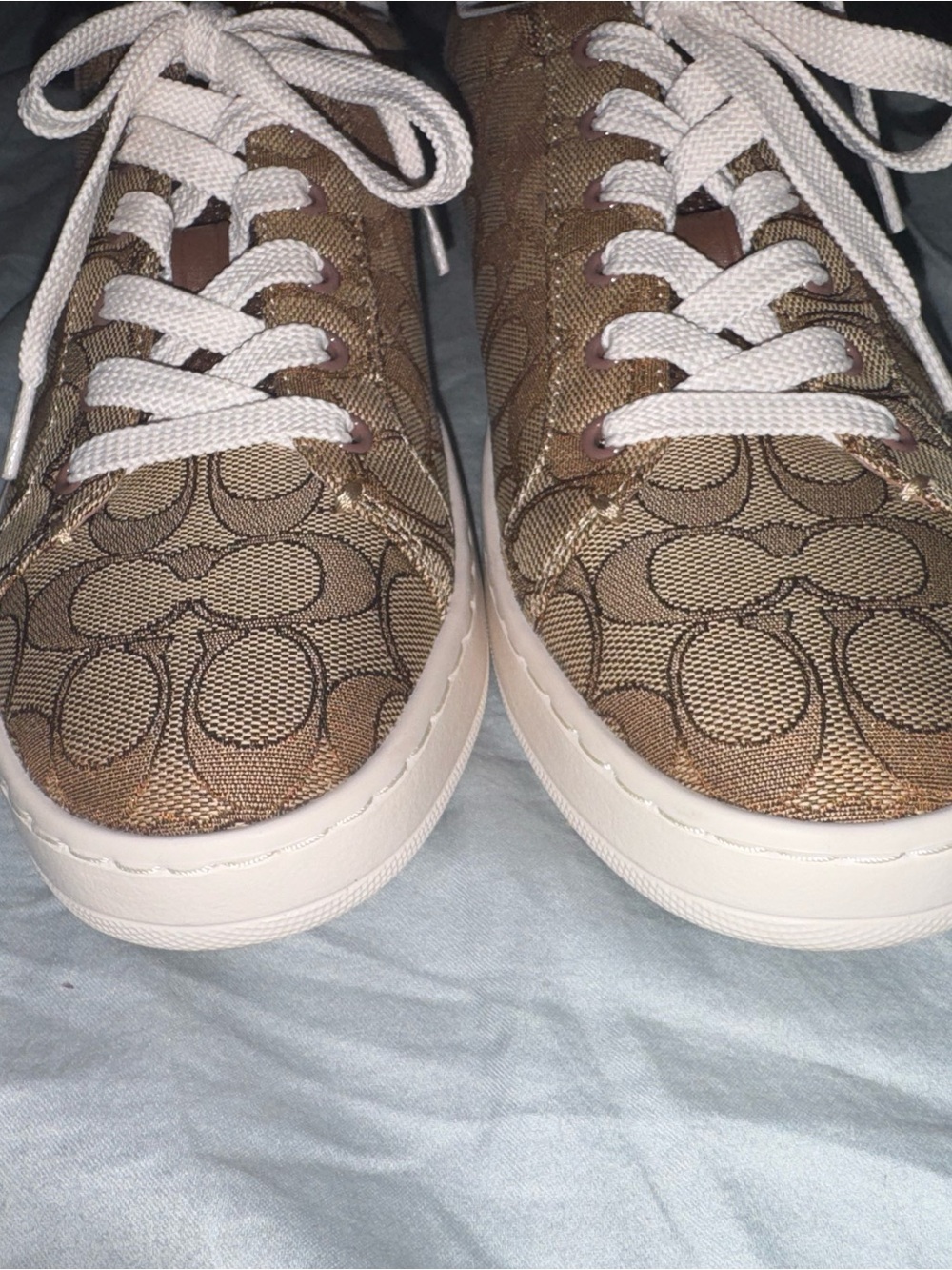 Women’s Brown Coach Clip Low Top with White Laces Sneaker Size 9.5 - Picture 11 of 12